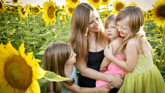 inspirational motherhood quotes that all moms should read